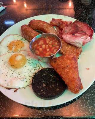 Blackdoor Bar & Bistro