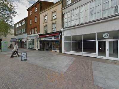 Betty's Pye And Mash