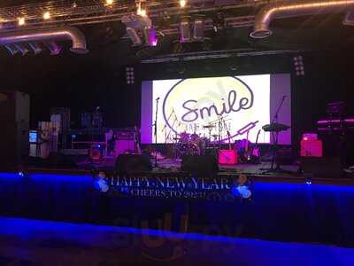 Smile Bar & Venue