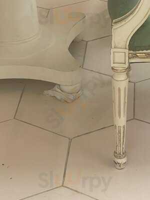 Afternoon Tea At The Bentley Hotel