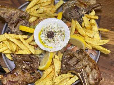 Delicious Greek Gyros