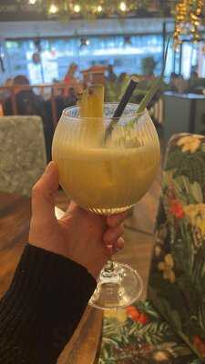 Tipsy Teapot Restaurant