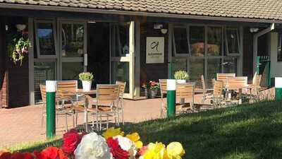 Alexanders Coffee Shop