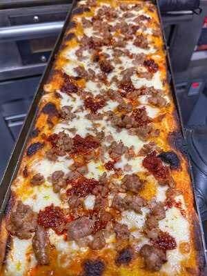 Fritto Italian Street Food & Bakery