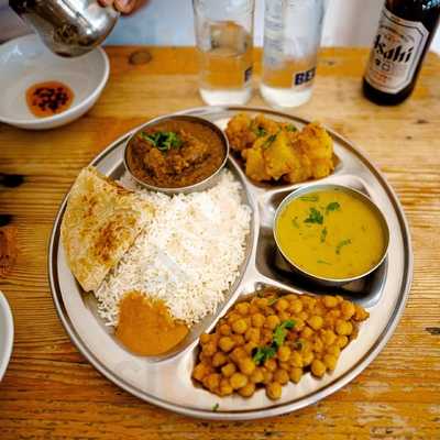 “the” House Of Momo