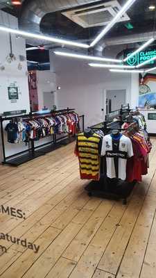 Classic Football Shirts London