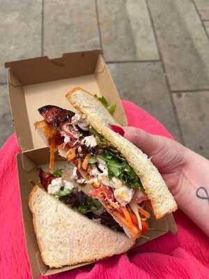 Wonky Tulip Coffee House