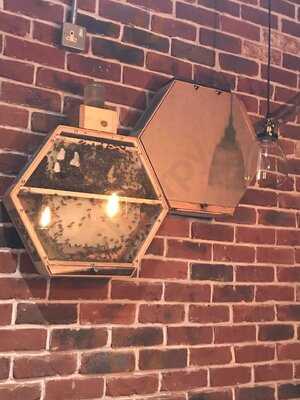 The Beehive Juice Bar Smithdown