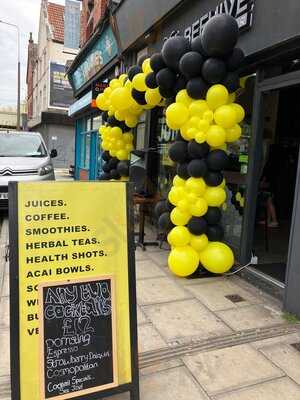 The Beehive Juice Bar Smithdown