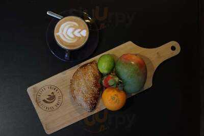 Vitalife Skinny Lounge