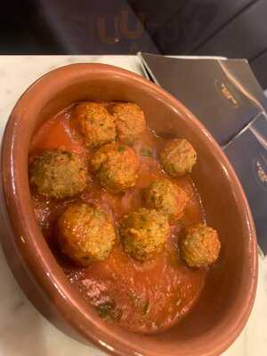 Maaya Of Bath - Photo 8