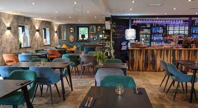 The Falls Cafe And Bistro