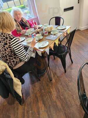 Toll Bar Cottage Cafe