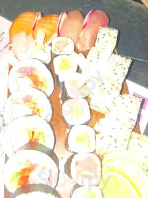 Nori Sushi Bar & Grill