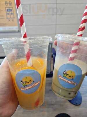 Clementine Cafe And Toy Shop