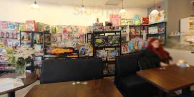 Clementine Cafe And Toy Shop
