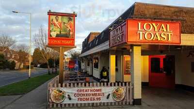 Moods @ The Loyal Toast