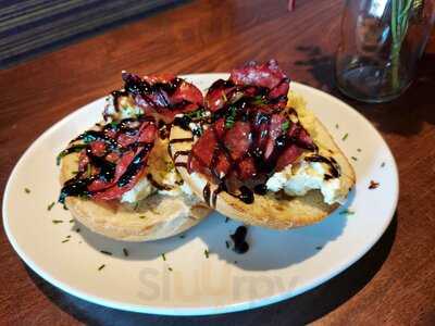 Harry's Bit On The Side