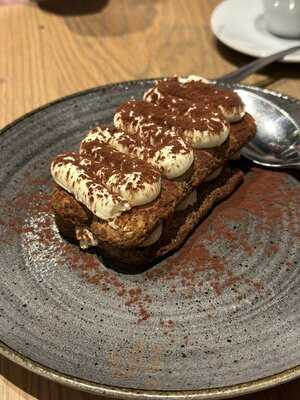 Luciano's At Chorley