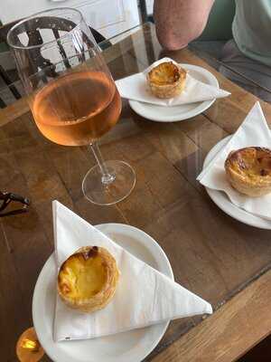 Rulu’s - Deli / Kitchen / Wine