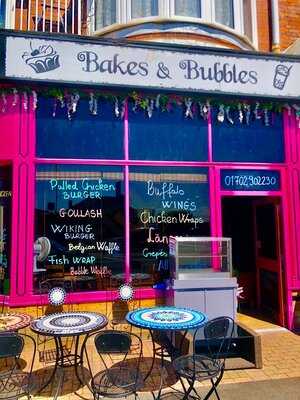 Bakes & Bubbles