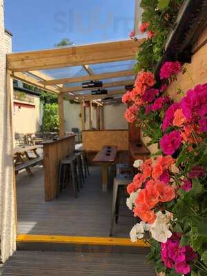 Industry Bar & Kitchen