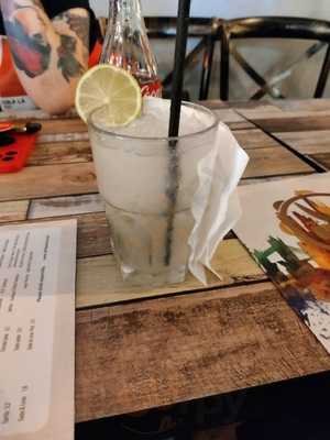 Tia Maria Bar & Kitchen