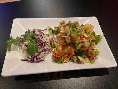 Lama Indian And Chinese Restaurant