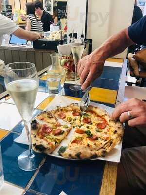 Sartorelli’s Pizza