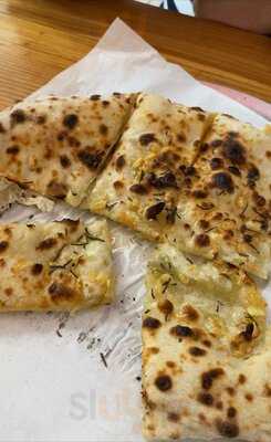 Sartorelli’s Pizza