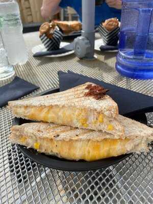 The Muffin Man - Snug Cafe