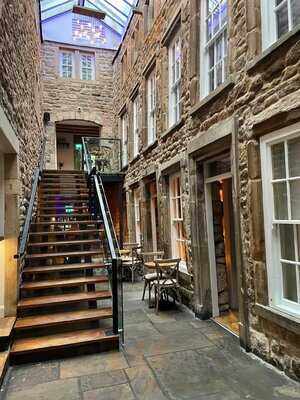 Sydney's - Lancaster