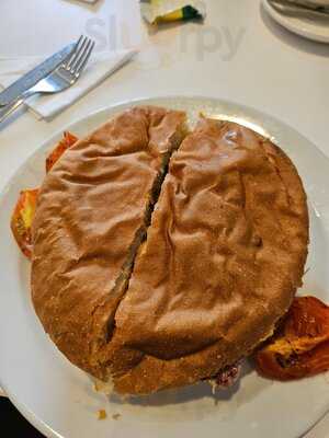 Benjamin Lee Artisan Bakery