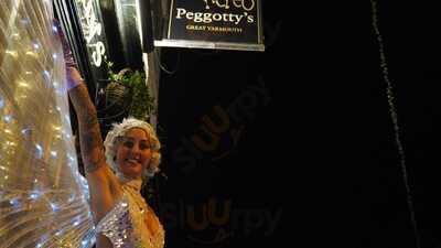 Luck Lust Liquor & Grinds-peggottyslounge