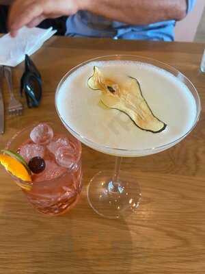 Port Hotel Restaurant