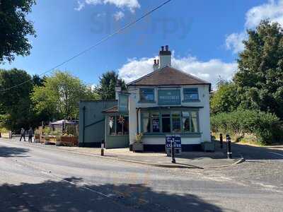 Wheatsheaf Inn Featuring Murase's Pizza