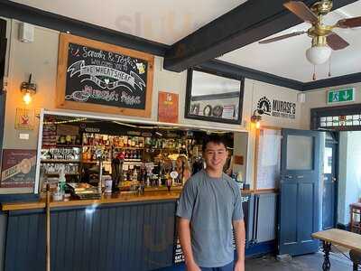 Wheatsheaf Inn Featuring Murase's Pizza