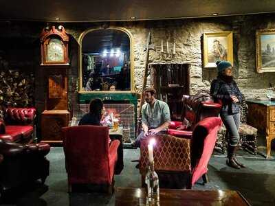 Dutch & Pablo's Gentlemans Tailor