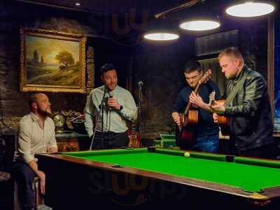 Dutch & Pablo's Gentlemans Tailor