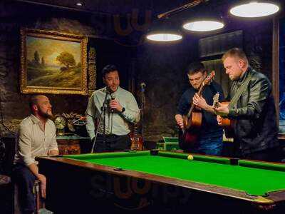 Dutch & Pablo's Gentlemans Tailor