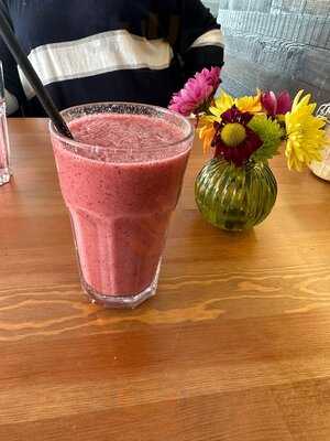 Roses Coffee And Juice