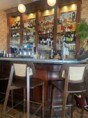 Walter's Bar & Kitchen