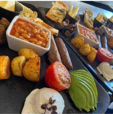 Honeybee Donuts Brighton