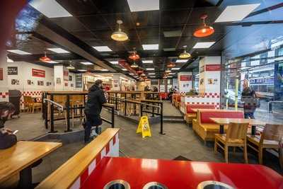 Five Guys Manchester Piccadilly Gardens