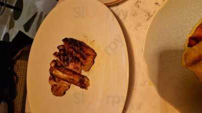 The Alan, Dine And Drink