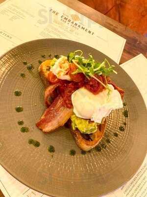 The Embankment Bar & Grill