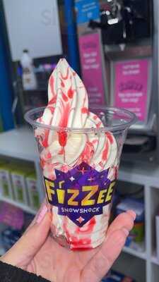 Selfee Metrocentre-yellow Mall