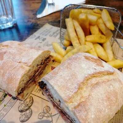 Gio's