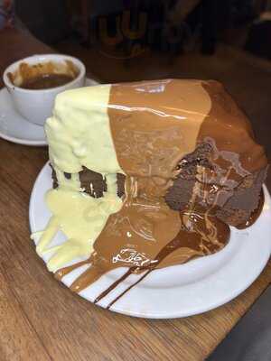 Italian Bear Chocolate