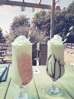 The Leeky Barrel - Welsh Bistro & Shop